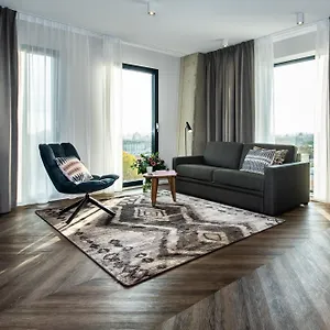 Yays Docklands Nederland